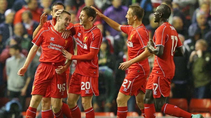 9游-曼联迎战谢菲联，奥古斯丁是否能够为球队贡献进球？(曼联费迪南德个人简介)