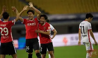 陕西中关村骑士客场大胜四川，在前进路上稳健行走(央视陕西总站李亚玮)